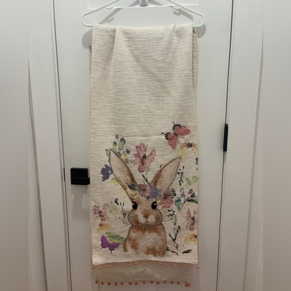 Easter Bunny Table Runner Beaded - Picture 4 of 5